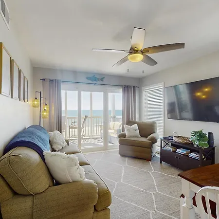 Palmetto Dunes 303-2