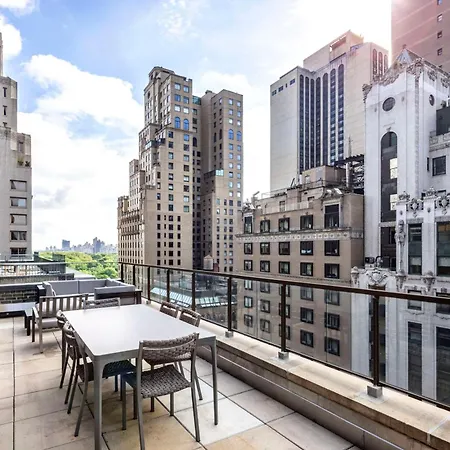 Hilton Club The Quin New York-3