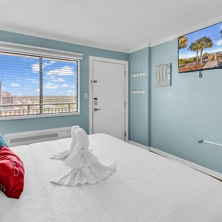 Bluewater Resort 1501-2