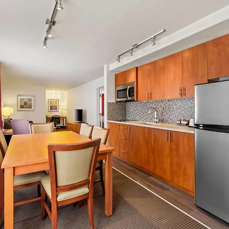 Wingate By Wyndham Calgary South-3