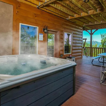 A Cloud 9 - Gorgeous Mountain Views, Outdoor Hot Tub + Game Room With Pool Table & More!-2