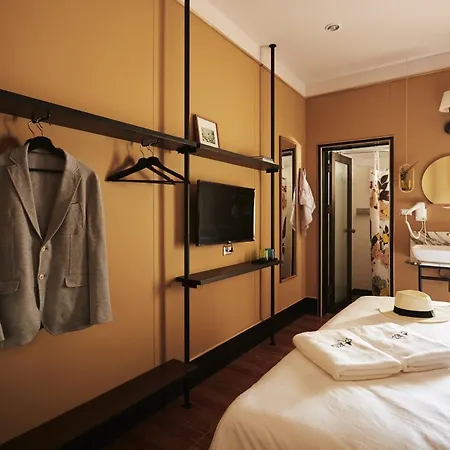 Josh Hotel-3
