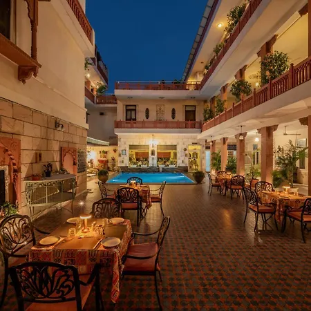 Suryaa Villa - A Boutique Heritage Hotel-3