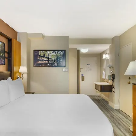 Best Western Queens Gold Coast-3