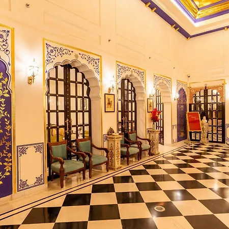 Hotel Raj Bagh Palace-3