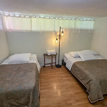 Orange Drive Hostel (Adults Only)-2