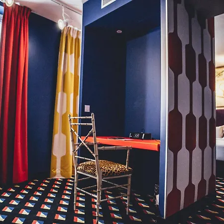 Hotel Du Continent-3