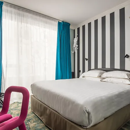 Hotel Archetype Etoile-2