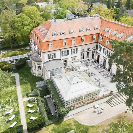 Schlosshotel Berlin-3