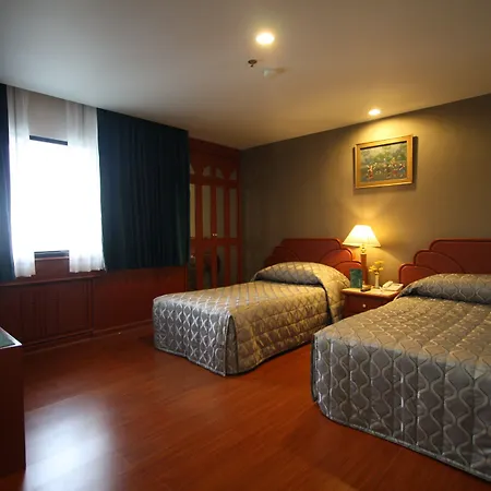 Baiyoke Suite Hotel-3