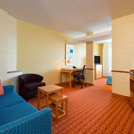 Fairfield Inn & Suites Louisville Downtown-2