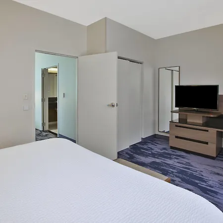 Fairfield Inn & Suites By Marriott Milwaukee Downtown-2