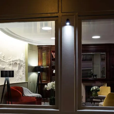Hotel Ducs De Bourgogne-2