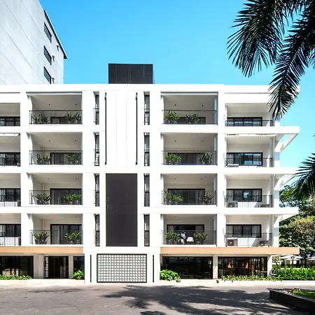 Floral Court Hotel & Residence Sukhumvit 13-3