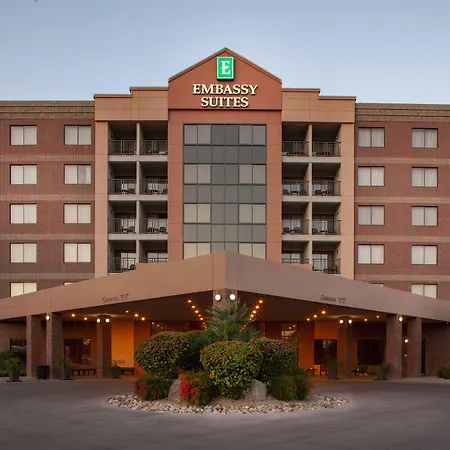 Embassy Suites By Hilton Phoenix Scottsdale-2