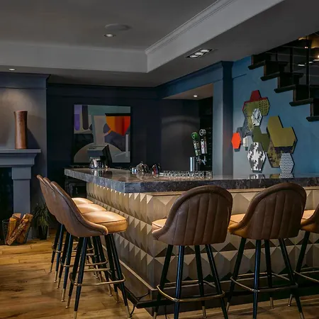 Hotel Arts Kensington-2