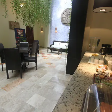 Hotel Los Itzaes By 5Th Av-2