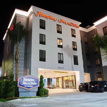 Hampton Inn & Suites Sherman Oaks-2