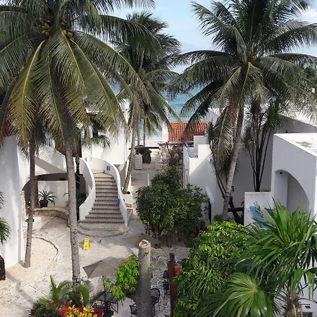 Pelicano Inn Playa Del Carmen - Beachfront Hotel-2
