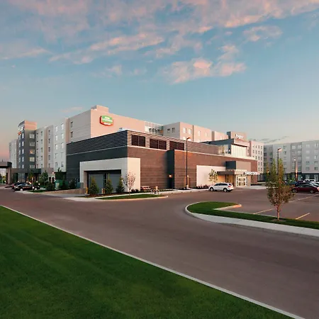 Courtyard By Marriott Calgary Airport-3