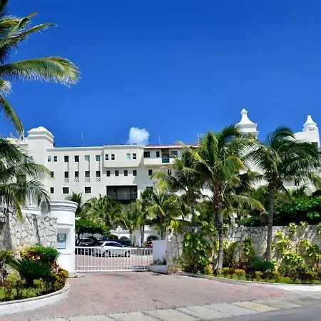Bsea Cancun Plaza Hotel-3