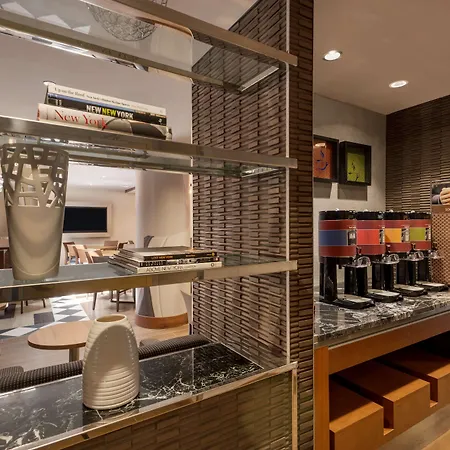 Hampton Inn Manhattan/Downtown- Financial District-3