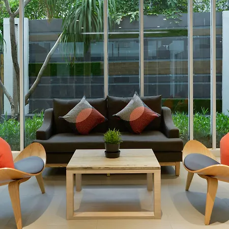 Hotel Amber Sukhumvit 85-3