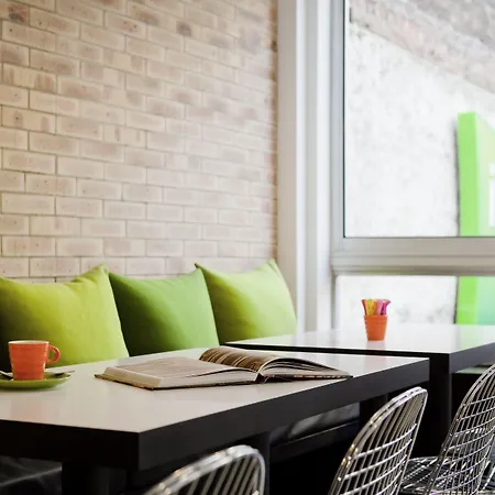 Ibis Styles Paris Buttes Chaumont-3