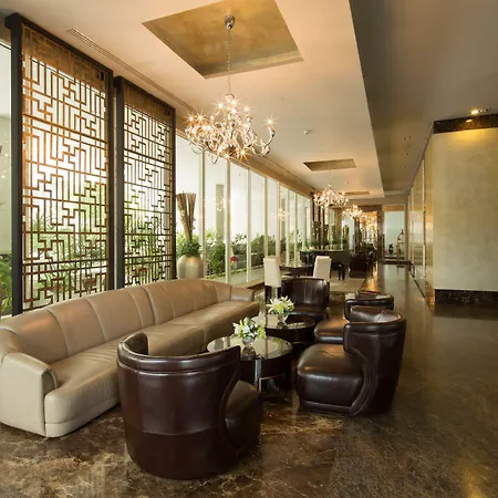 Ivy Thonglor 55-2