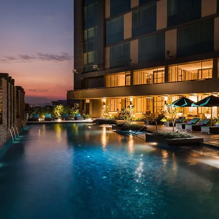 Conrad Pune-2