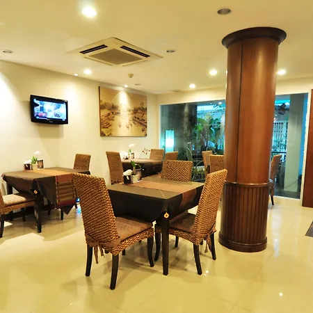 Baan Sukhumvit Soi 18-3