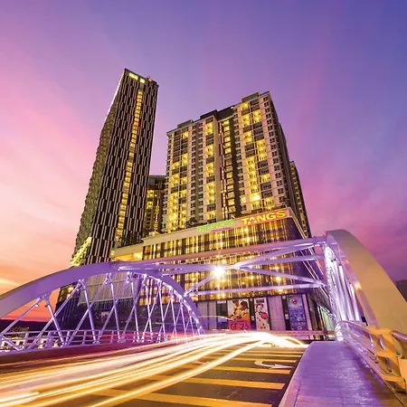 The Shore Hotel & Residences-3