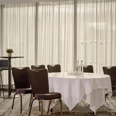 Doubletree By Hilton Sheffield City-2