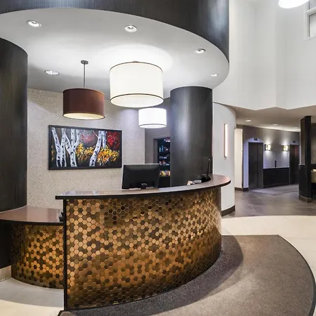 Best Western Premier Freeport Inn Calgary Airport-3