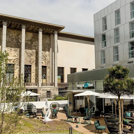 Motel One Paris-Porte Doree-3