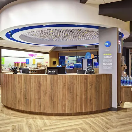 Tru By Hilton Pigeon Forge-3