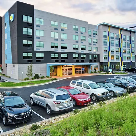 Tru By Hilton Pigeon Forge-2