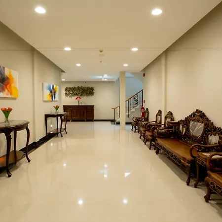 S Bangkok Hotel, Navamin-2