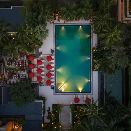 Anantara Siam Bangkok Hotel-2