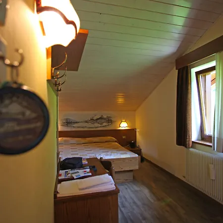 Hotel Biancaneve-2