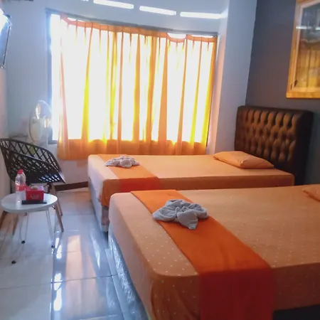 Familie Ayu Hotel-2