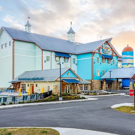 The Lodge At Camp Margaritaville-3