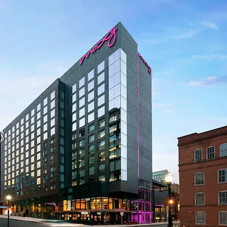 Moxy Louisville Downtown-2