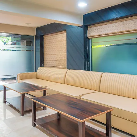 Treebo Serenity Inn, Koregaon Park-2