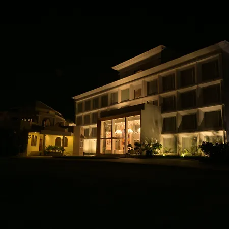 Stardom Resort Jaipur-2