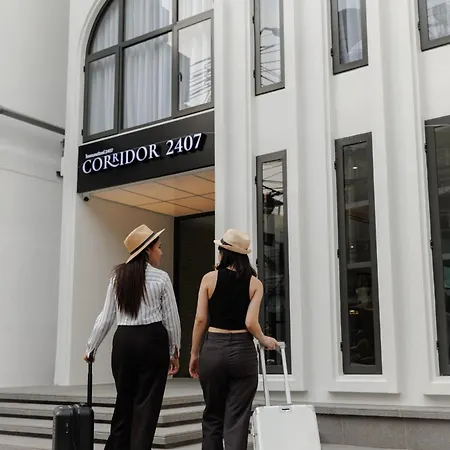 Corridor 2407-3