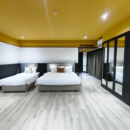 The Quarter Saphankhwai By Uhg - Close To Chatuchak Market, Krung Thep Aphiwat Central Terminal Station-Bangsue Grand Station-2