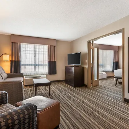 Best Western Plus Calgary Centre Inn-2