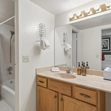 Lift House Lodge, Vail Lionshead Studio Condo, Walk To Gondola-2