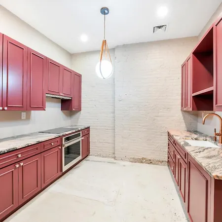 Landmarked Nyc Townhome - Sleeps 10 -Group-Friendly-3